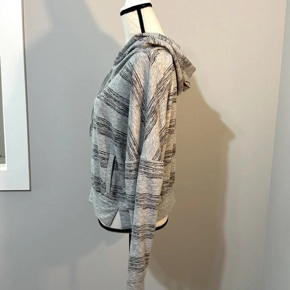 Victoria’s Secret lightweight zip up hoodie - Picture 3 of 7